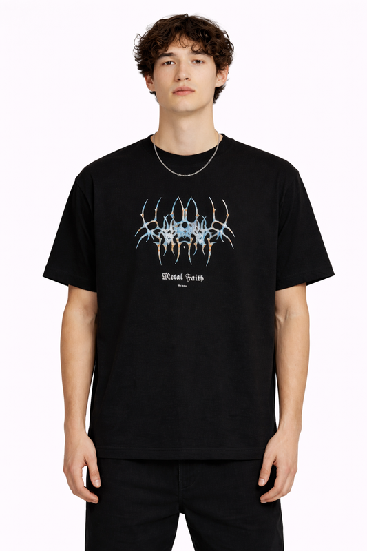 Metal Faith T-Shirt Schwarz | Graphic Tee aus 100% Baumwolle