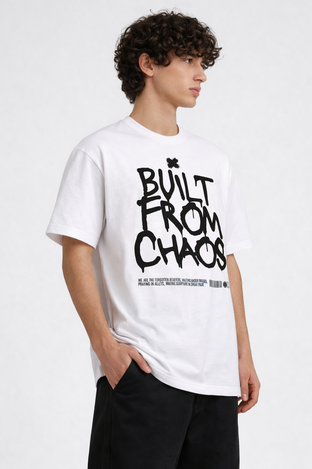Built From Chaos T-Shirt Weiß – 250 GSM Baumwolle